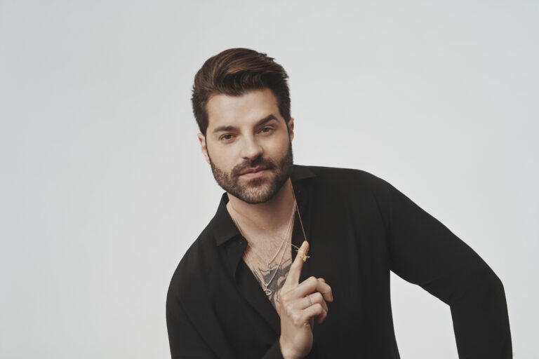 Alok: “Eu nunca liguei para a moda, até perceber a importância que ela tem na comunicação”